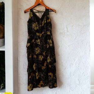 Marc Bouwer unlimited midi dress size XL sleeveless, lined. Black floral
